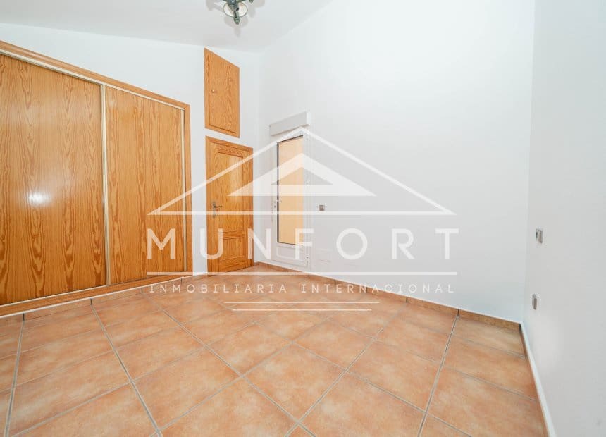 4 bedroom Apartment for sale in San Javier with pool - € 185,000 (Ref: 10023160)