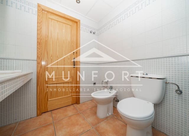 4 bedroom Apartment for sale in Ciudad, San Javier with pool - € 185,000 (Ref: 10023160)