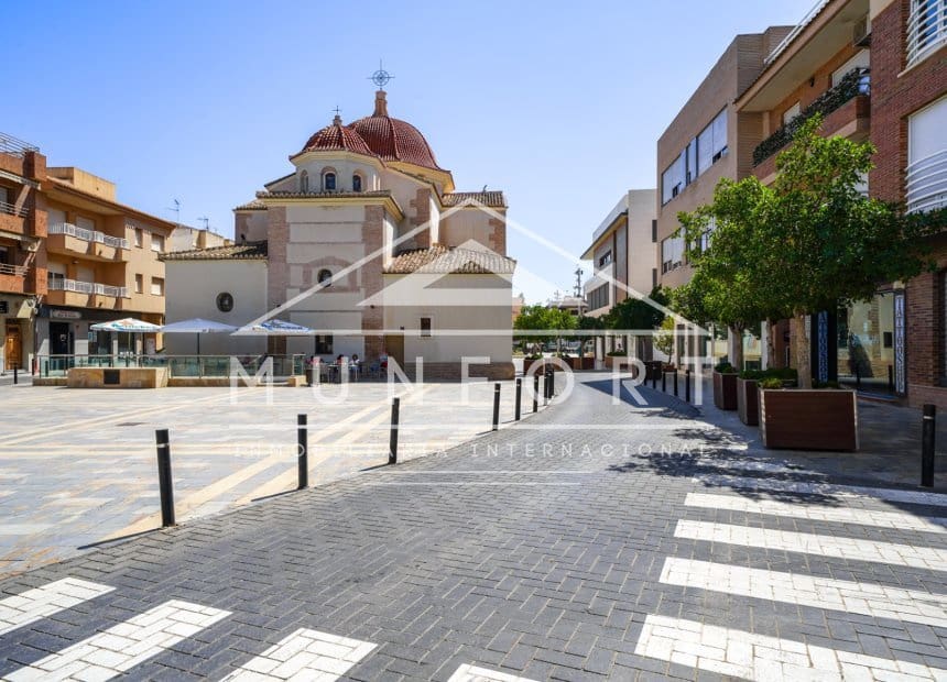 4 bedroom Apartment for sale in San Javier with pool - € 185,000 (Ref: 10023160)