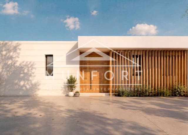 3 soverom Villa til salgs i Pilar de la Horadada ciudad, Pilar de la Horadada med svømmebasseng - € 522 500 (Ref: 10023161)