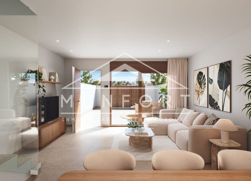 3 soveværelse Byhus til salg i San Pedro del Pinatar med swimmingpool - € 379.000 (Ref: 10026183)