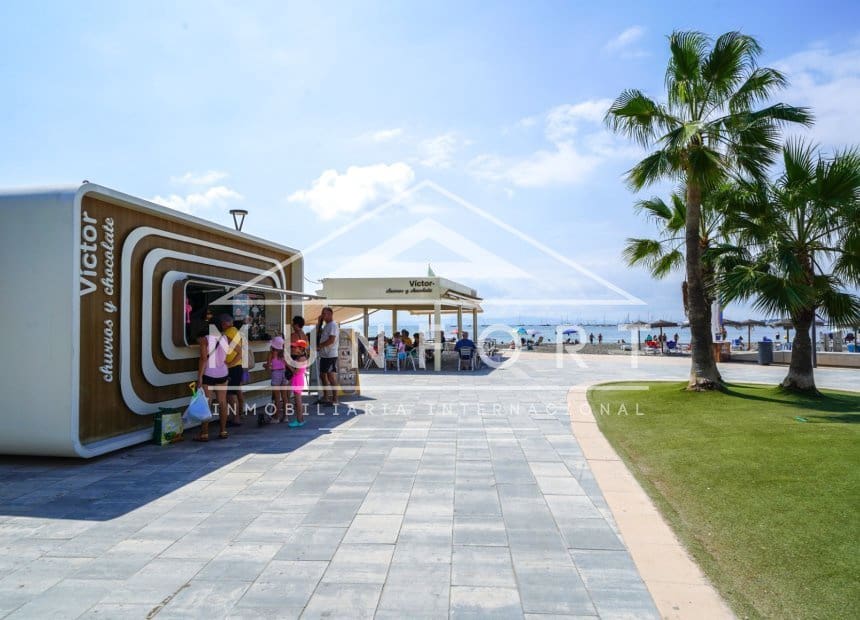 3 soveværelse Byhus til salg i San Pedro del Pinatar med swimmingpool - € 379.000 (Ref: 10026183)
