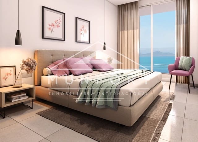 Apartamento de 3 habitaciones en La Manga del Mar Menor en venta con piscina - 385.000 € (Ref: 10029611)