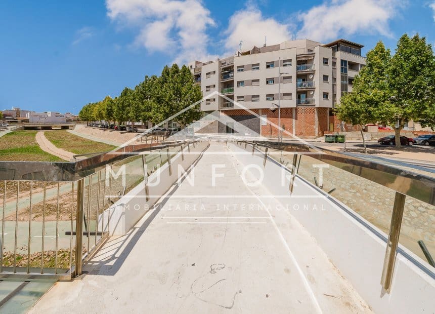 3 slaapkamer Huis te koop in Pilar de la Horadada met zwembad - € 369.000 (Ref: 10029779)