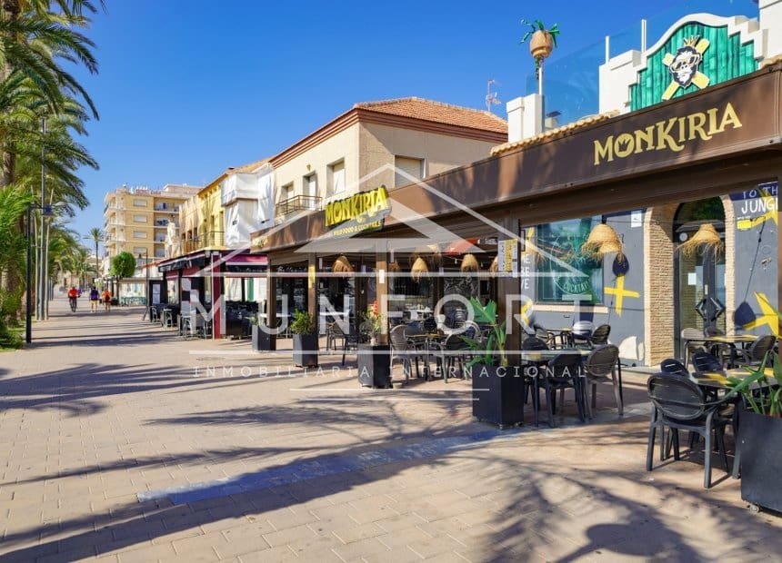 3 Zimmer Reihenhaus zu verkaufen in Santiago de la Ribera mit Pool - 339.000 € (Ref: 10029780)