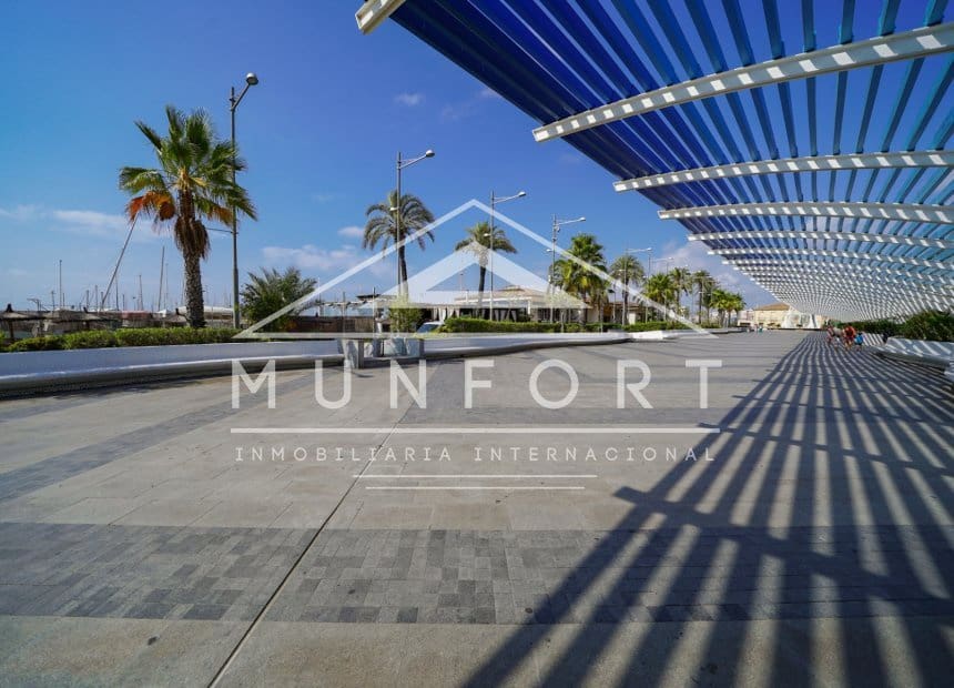 2 sovrum Lägenhet till salu i Torrevieja - 183 000 € (Ref: 10029831)