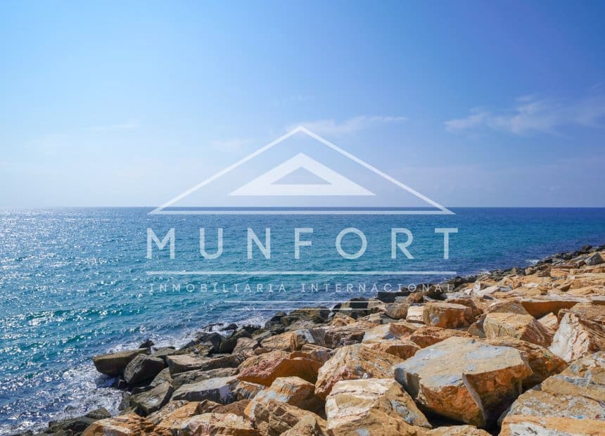2 sovrum Lägenhet till salu i Torrevieja - 183 000 € (Ref: 10029831)
