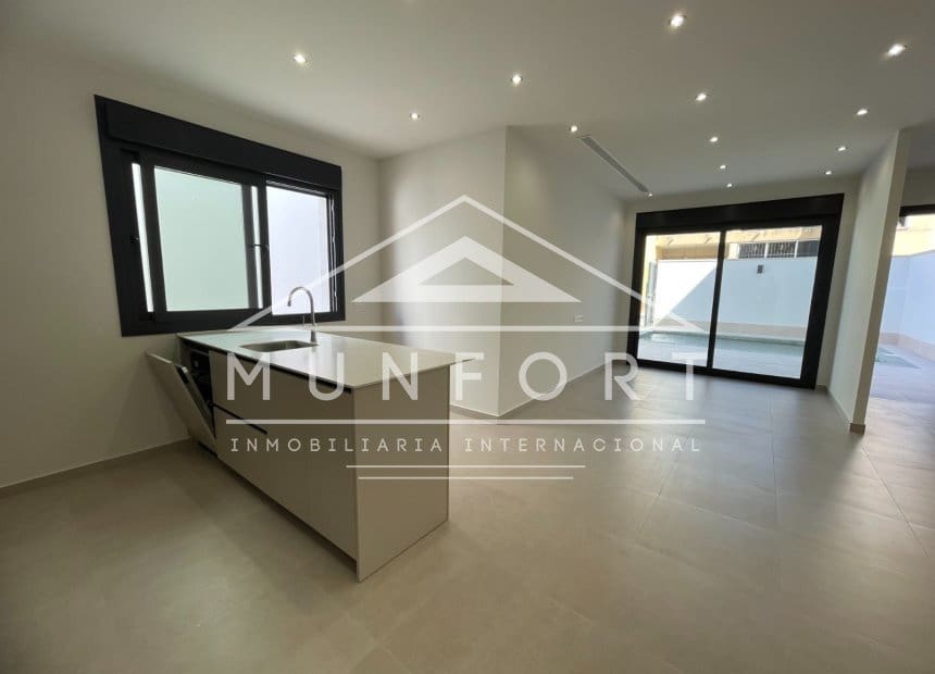 3 quarto Moradia Geminada para venda em Algorfa com piscina - 359 900 € (Ref: 10030911)