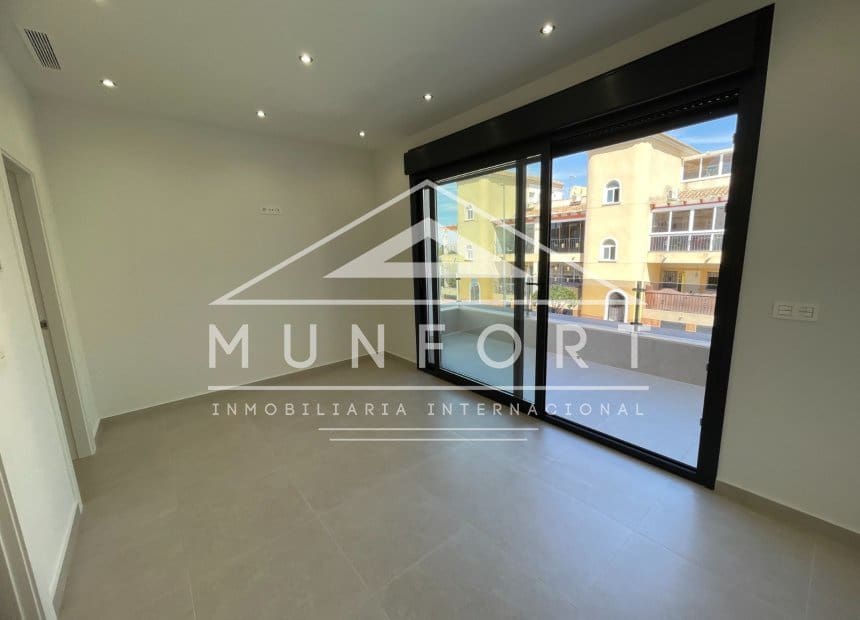 3 quarto Moradia Geminada para venda em Algorfa com piscina - 359 900 € (Ref: 10030911)