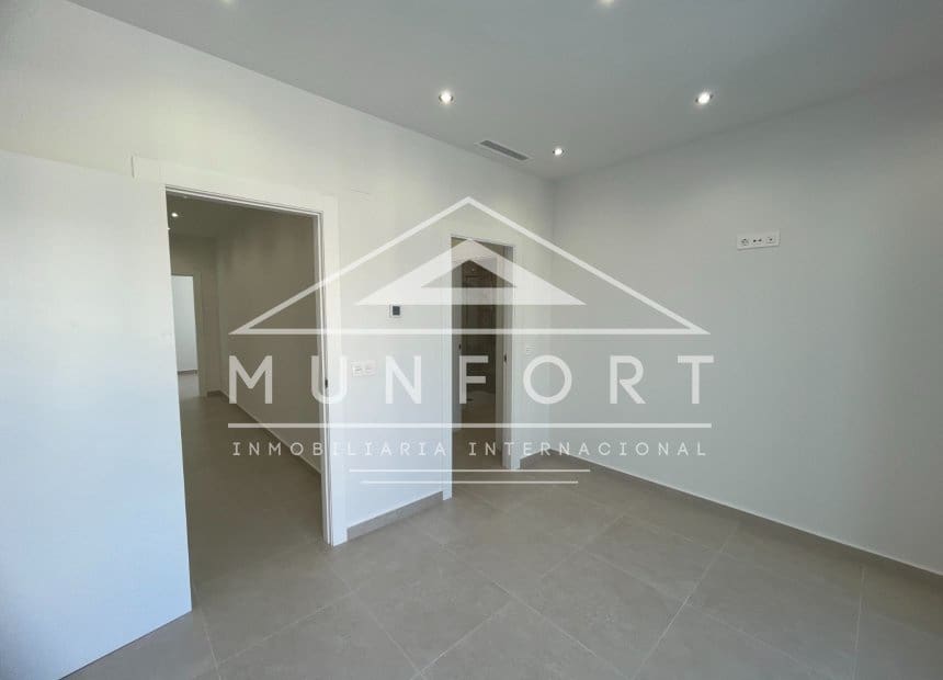 3 quarto Moradia Geminada para venda em Algorfa com piscina - 359 900 € (Ref: 10030911)