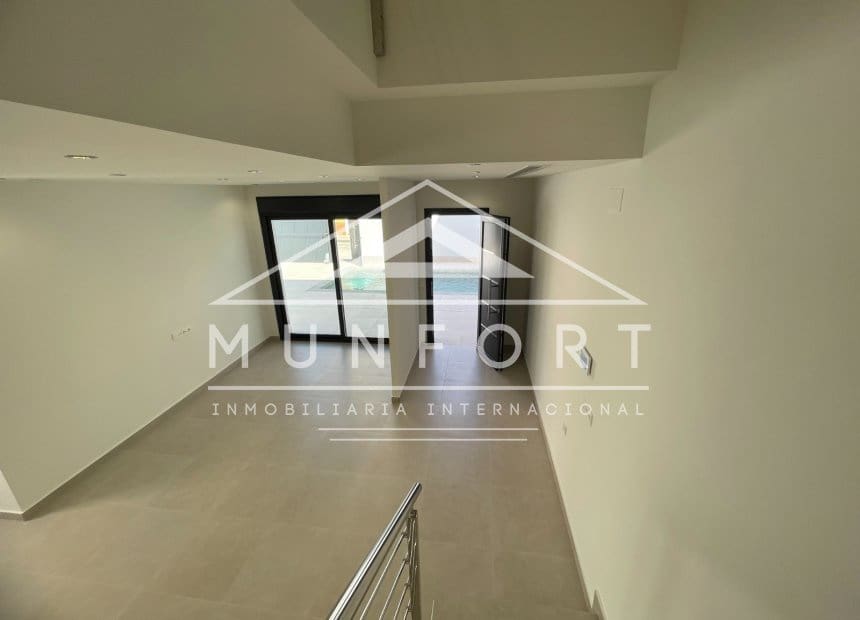 3 quarto Moradia Geminada para venda em Algorfa com piscina - 359 900 € (Ref: 10030911)