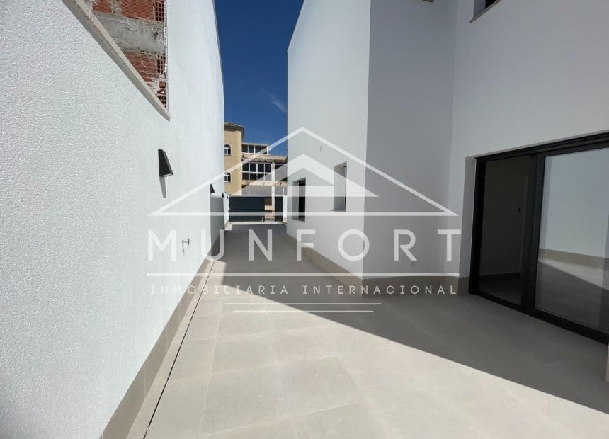 3 quarto Moradia Geminada para venda em Algorfa com piscina - 359 900 € (Ref: 10030911)