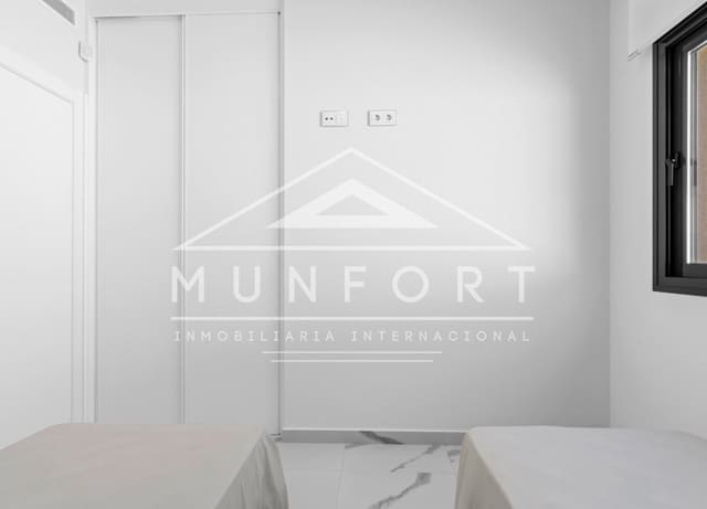 2 chambre Bungalow à vendre à San Miguel de Salinas avec piscine - 339 000 € (Ref: 10031025)