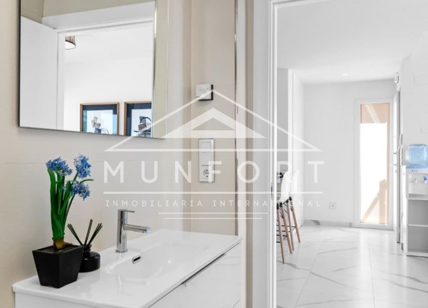 2 chambre Bungalow à vendre à San Miguel de Salinas avec piscine - 339 000 € (Ref: 10031025)