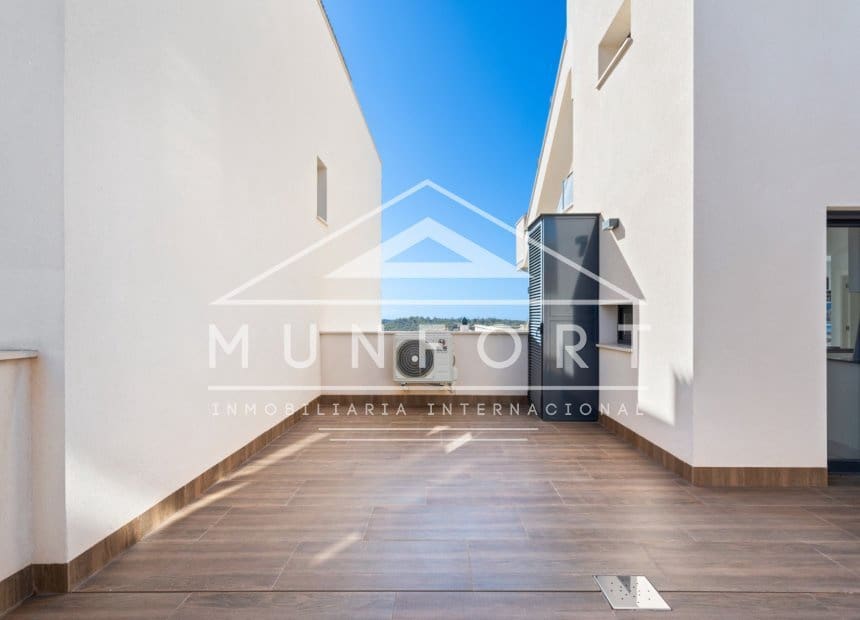 2 chambre Bungalow à vendre à San Miguel de Salinas avec piscine - 339 000 € (Ref: 10031025)