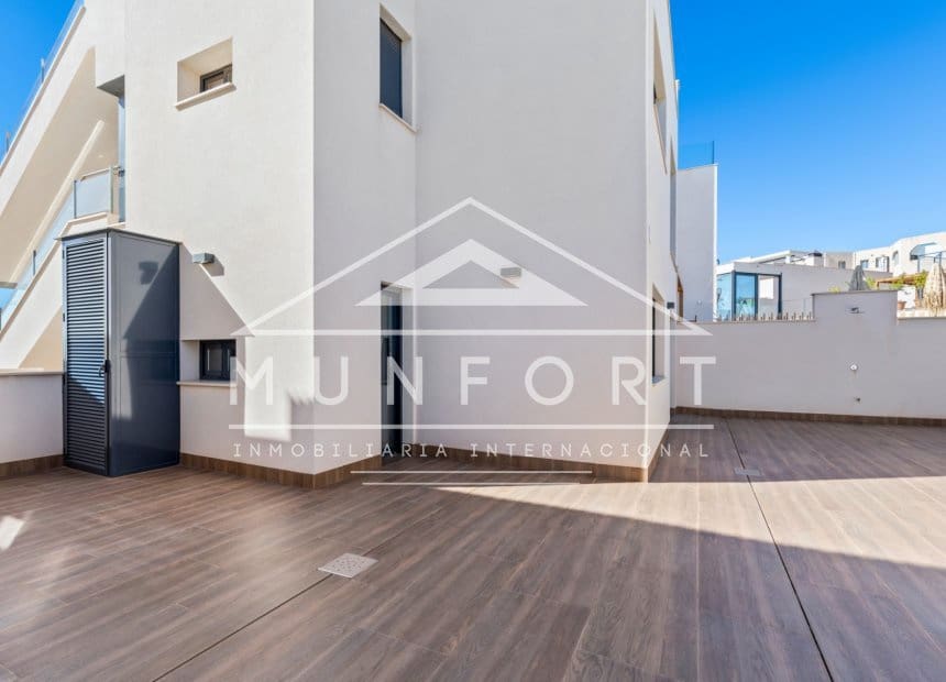 2 chambre Bungalow à vendre à San Miguel de Salinas avec piscine - 339 000 € (Ref: 10031025)