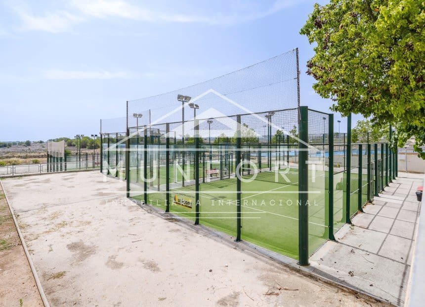 2 chambre Bungalow à vendre à San Miguel de Salinas avec piscine - 339 000 € (Ref: 10031025)