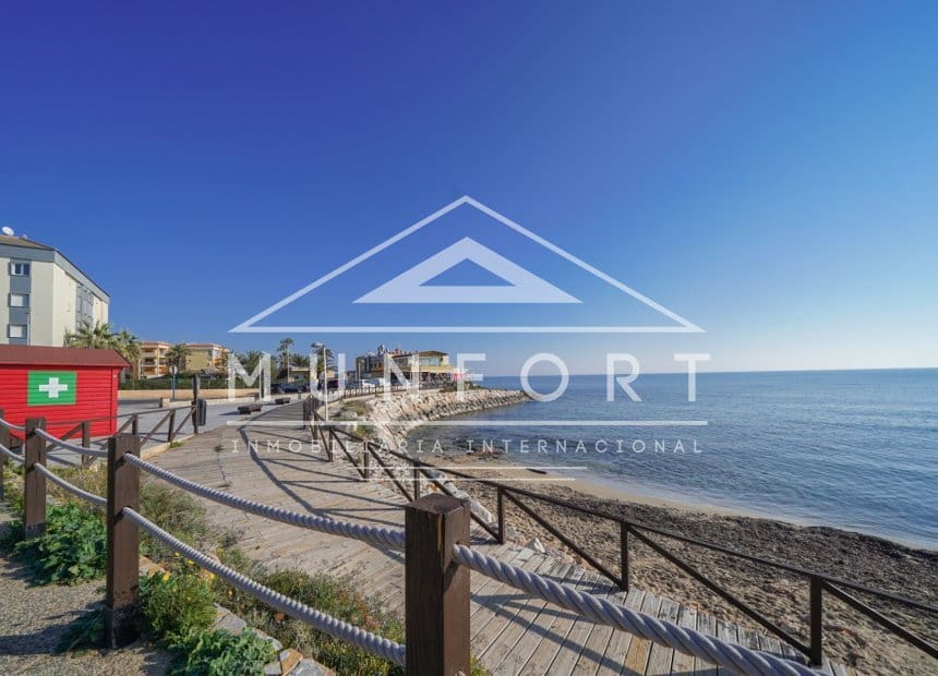 3 quarto Apartamento para venda em Orihuela Costa - 249 900 € (Ref: 10034176)