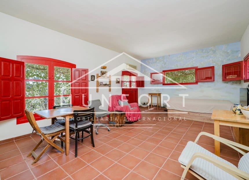 6 soverom Villa til salgs i Balsicas med garasje - € 879 900 (Ref: 10039347)