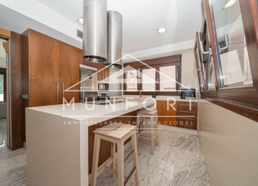 3 bedroom Villa for sale in San Javier with pool garage - € 569,000 (Ref: 10039979)