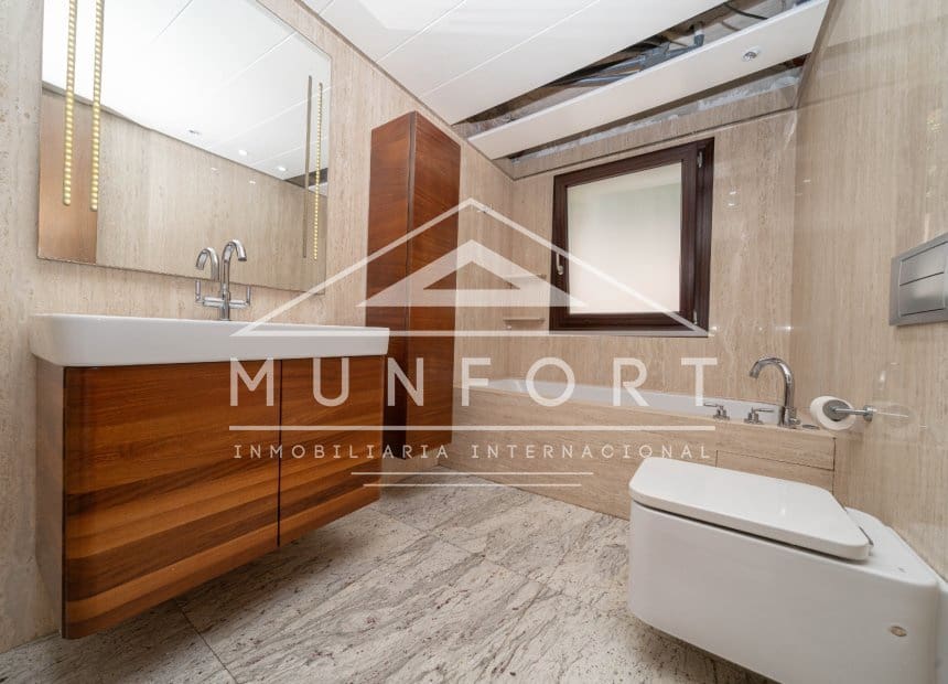 3 bedroom Villa for sale in San Javier with pool garage - € 569,000 (Ref: 10039979)