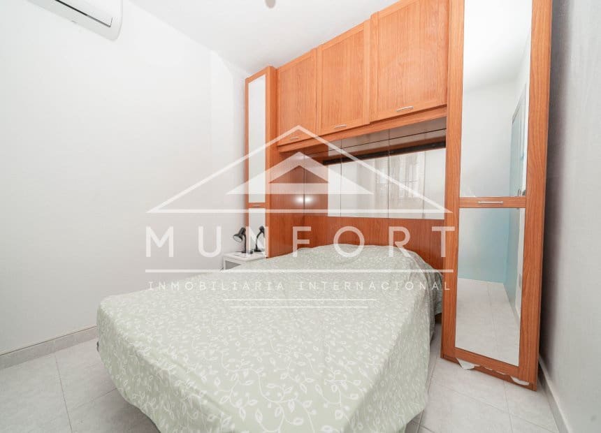 3 Zimmer Haus zu verkaufen in Torrevieja mit Garage - 215.000 € (Ref: 10041895)