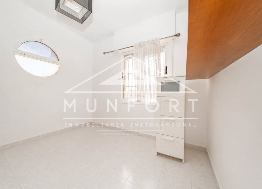 3 Zimmer Haus zu verkaufen in Torrevieja mit Garage - 215.000 € (Ref: 10041895)