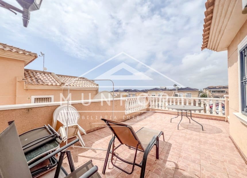 3 Zimmer Villa zu verkaufen in Orihuela Costa mit Pool Garage - 319.900 € (Ref: 10044113)