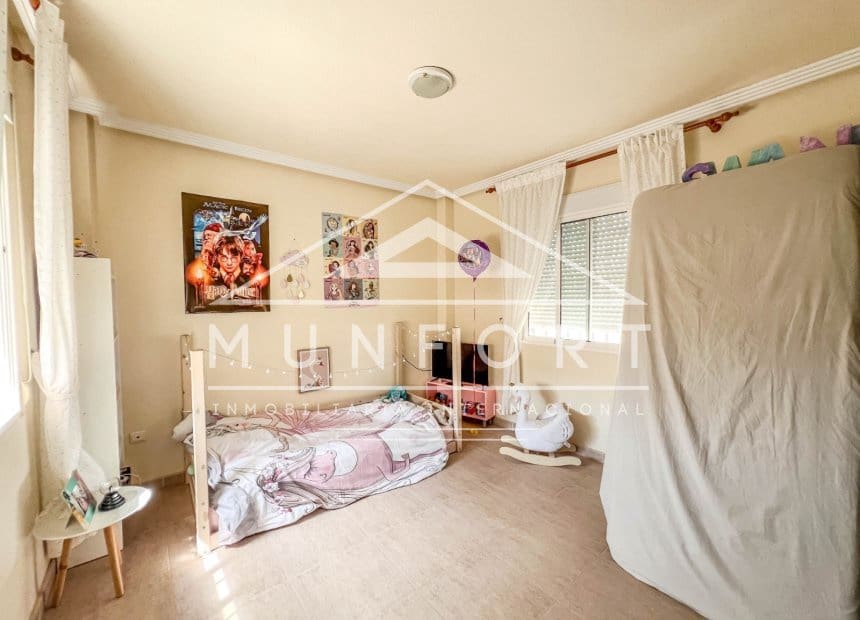3 Zimmer Villa zu verkaufen in Orihuela Costa mit Pool Garage - 319.900 € (Ref: 10044113)