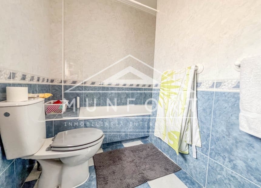 3 Zimmer Villa zu verkaufen in Orihuela Costa mit Pool Garage - 319.900 € (Ref: 10044113)