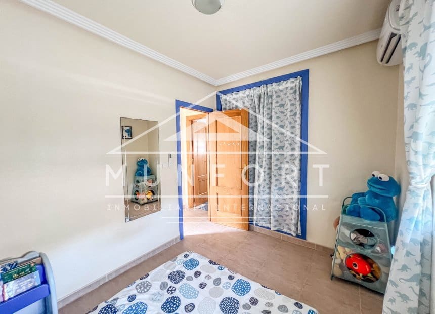 3 Zimmer Villa zu verkaufen in Orihuela Costa mit Pool Garage - 319.900 € (Ref: 10044113)