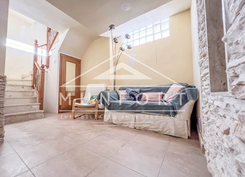3 Zimmer Villa zu verkaufen in Orihuela Costa mit Pool Garage - 319.900 € (Ref: 10044113)