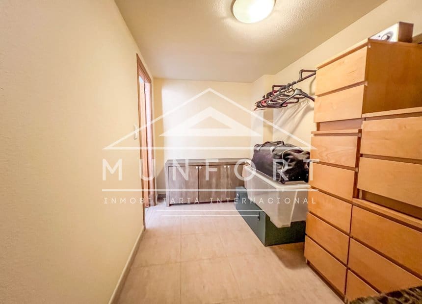 3 Zimmer Villa zu verkaufen in Orihuela Costa mit Pool Garage - 319.900 € (Ref: 10044113)