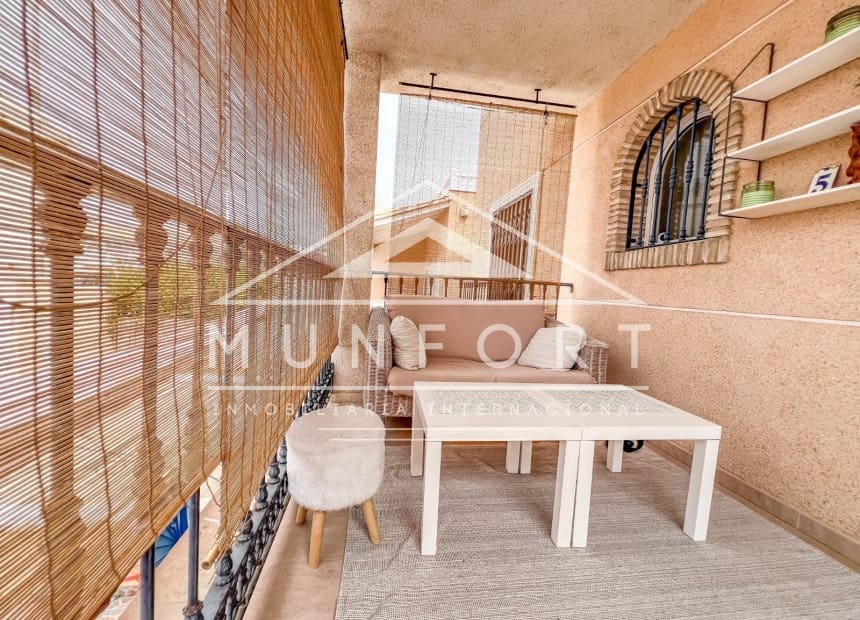 3 Zimmer Villa zu verkaufen in Orihuela Costa mit Pool Garage - 319.900 € (Ref: 10044113)