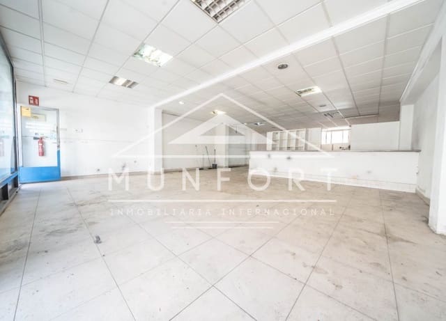 Local Comercial de 6 habitaciones en Pilar de la Horadada ciudad, Pilar de la Horadada en venta - 349.900 € (Ref: 10044114)