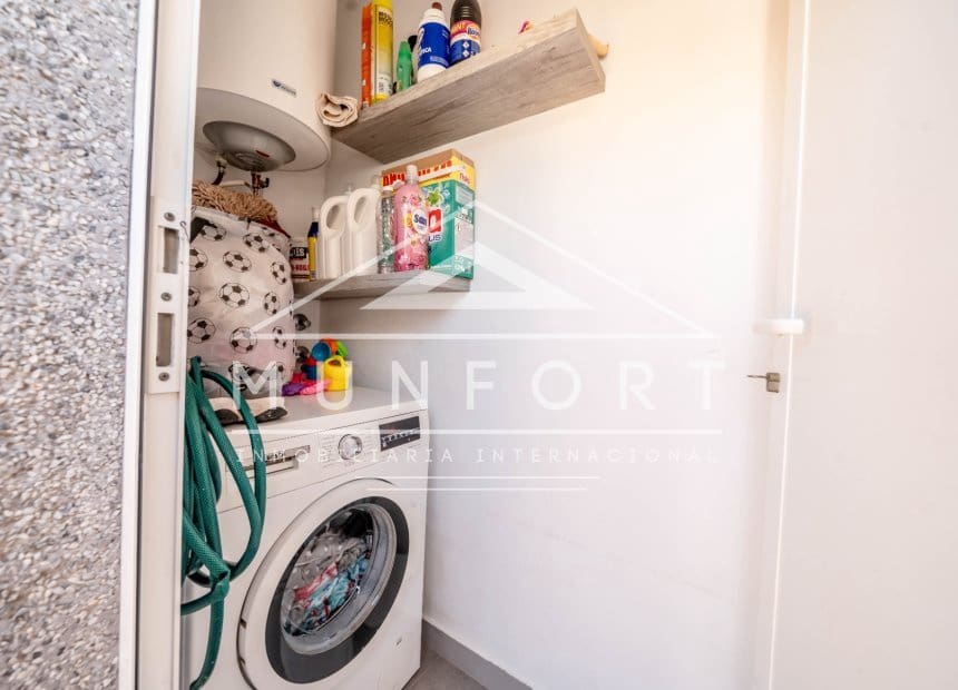 6 Zimmer Gewerbe zu verkaufen in Pilar de la Horadada mit Garage - 349.900 € (Ref: 10044114)