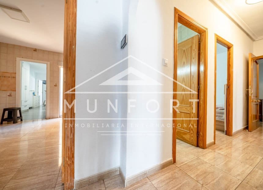 6 Zimmer Gewerbe zu verkaufen in Pilar de la Horadada mit Garage - 349.900 € (Ref: 10044114)