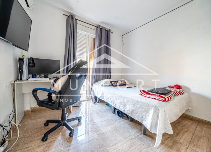 6 Zimmer Gewerbe zu verkaufen in Pilar de la Horadada mit Garage - 349.900 € (Ref: 10044114)