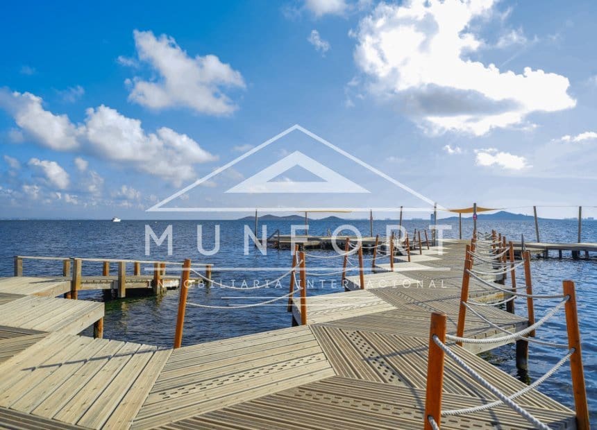 5 sovrum Semi-fristående Villa till salu i Los Urrutias - 189 900 € (Ref: 10044333)