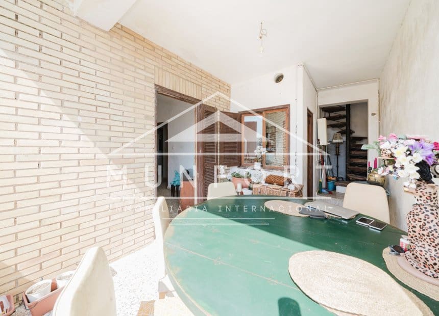 5 sovrum Semi-fristående Villa till salu i Los Urrutias - 189 900 € (Ref: 10044333)