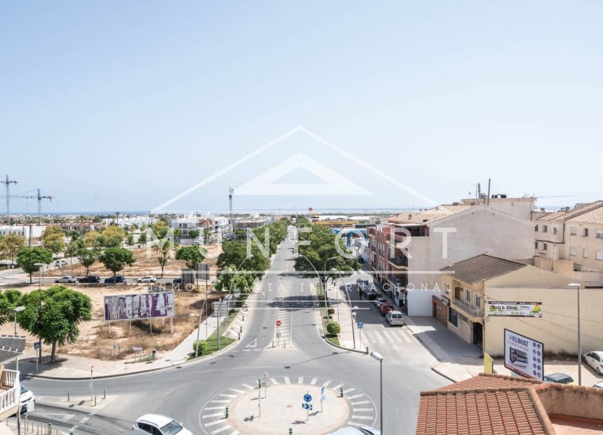 3 soveværelse Penthouse til salg i Pilar de la Horadada - € 184.900 (Ref: 10045494)