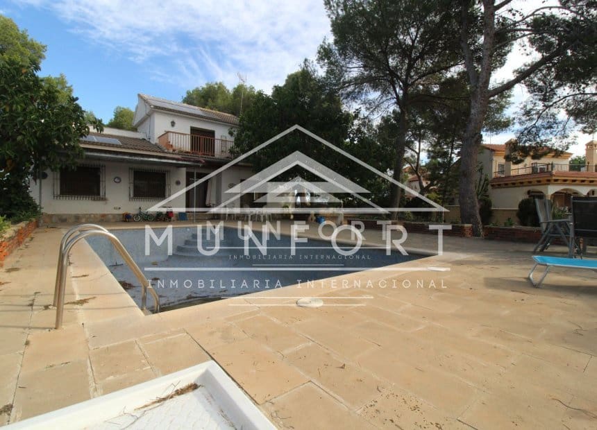 3 bedroom Villa for sale in Pinar de Campoverde with pool garage - € 439,000 (Ref: 10045872)