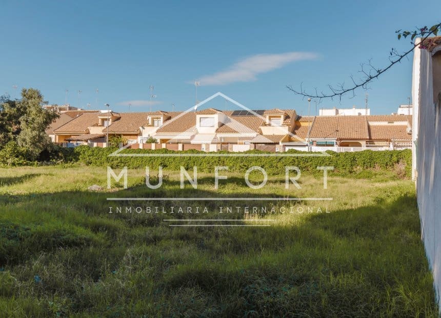 Tontti myytävänä paikassa San Pedro del Pinatar - 795 000 € (Ref: 10046003)