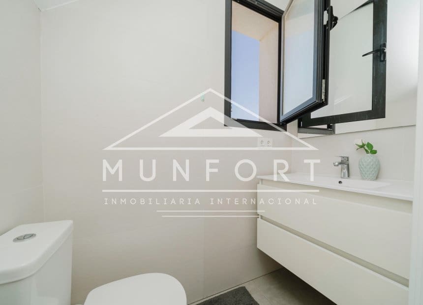 4 bedroom Villa for sale in Benijofar with pool - € 480,000 (Ref: 10046226)