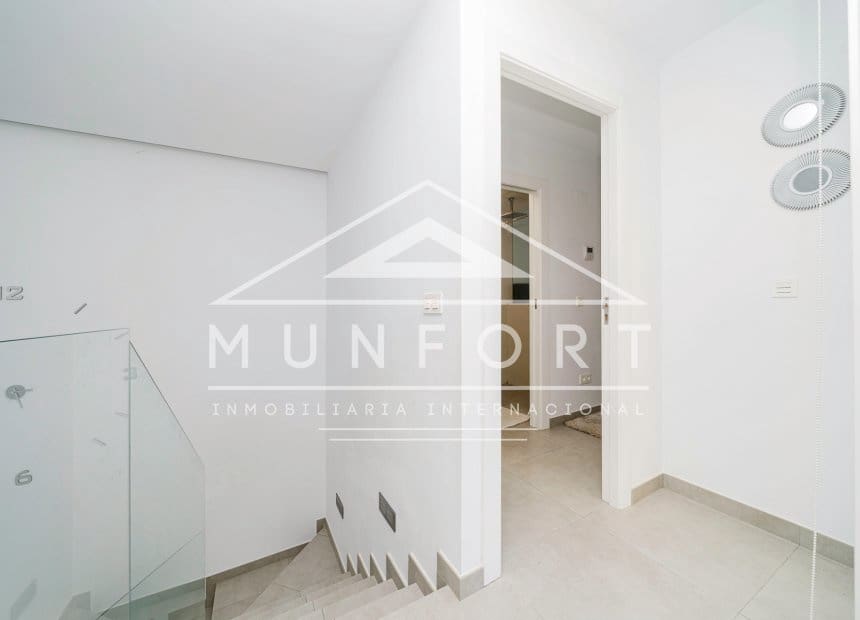 4 bedroom Villa for sale in Benijofar with pool - € 480,000 (Ref: 10046226)