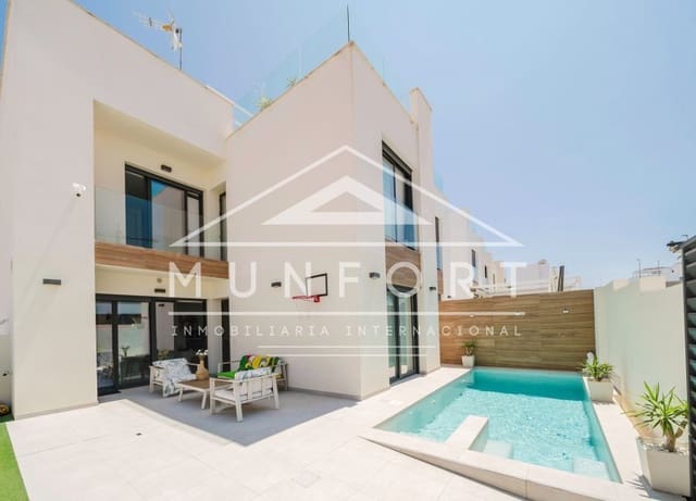 4 Zimmer Villa zu verkaufen in Benijófar mit Pool - 480.000 € (Ref: 10046226)