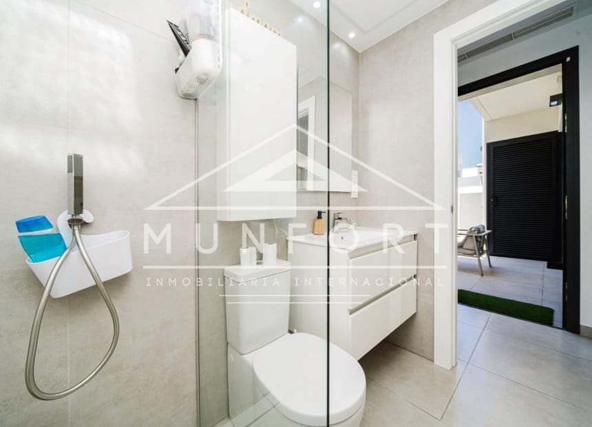 4 bedroom Villa for sale in Benijofar with pool - € 480,000 (Ref: 10046226)