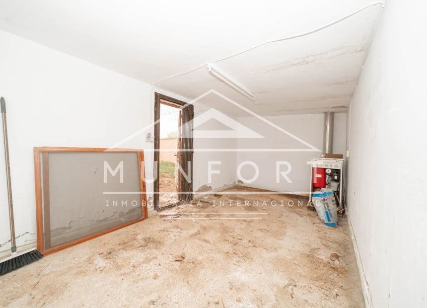 6 sypialnia Willa na sprzedaż w Torrevieja z garażem - 520 000 € (Ref: 10048069)