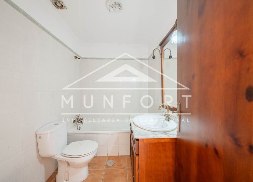 2 sovrum Radhus till salu i Roda med pool - 189 000 € (Ref: 10048460)