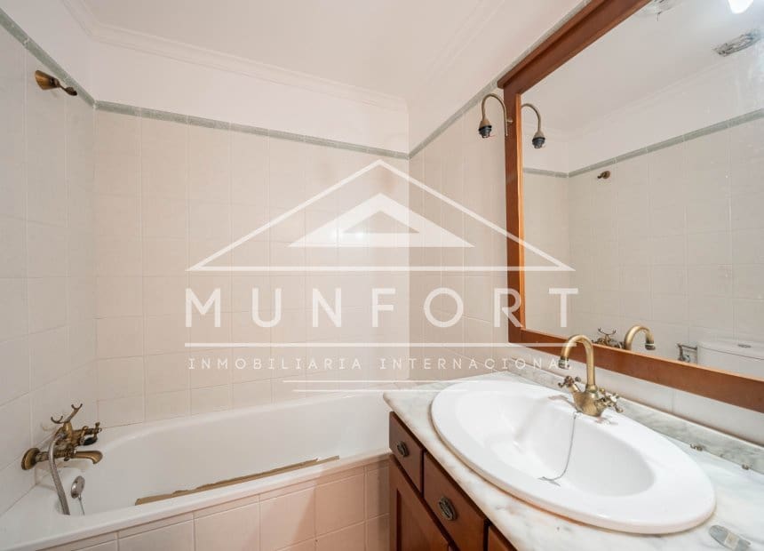 2 sovrum Radhus till salu i Roda med pool - 189 000 € (Ref: 10048460)